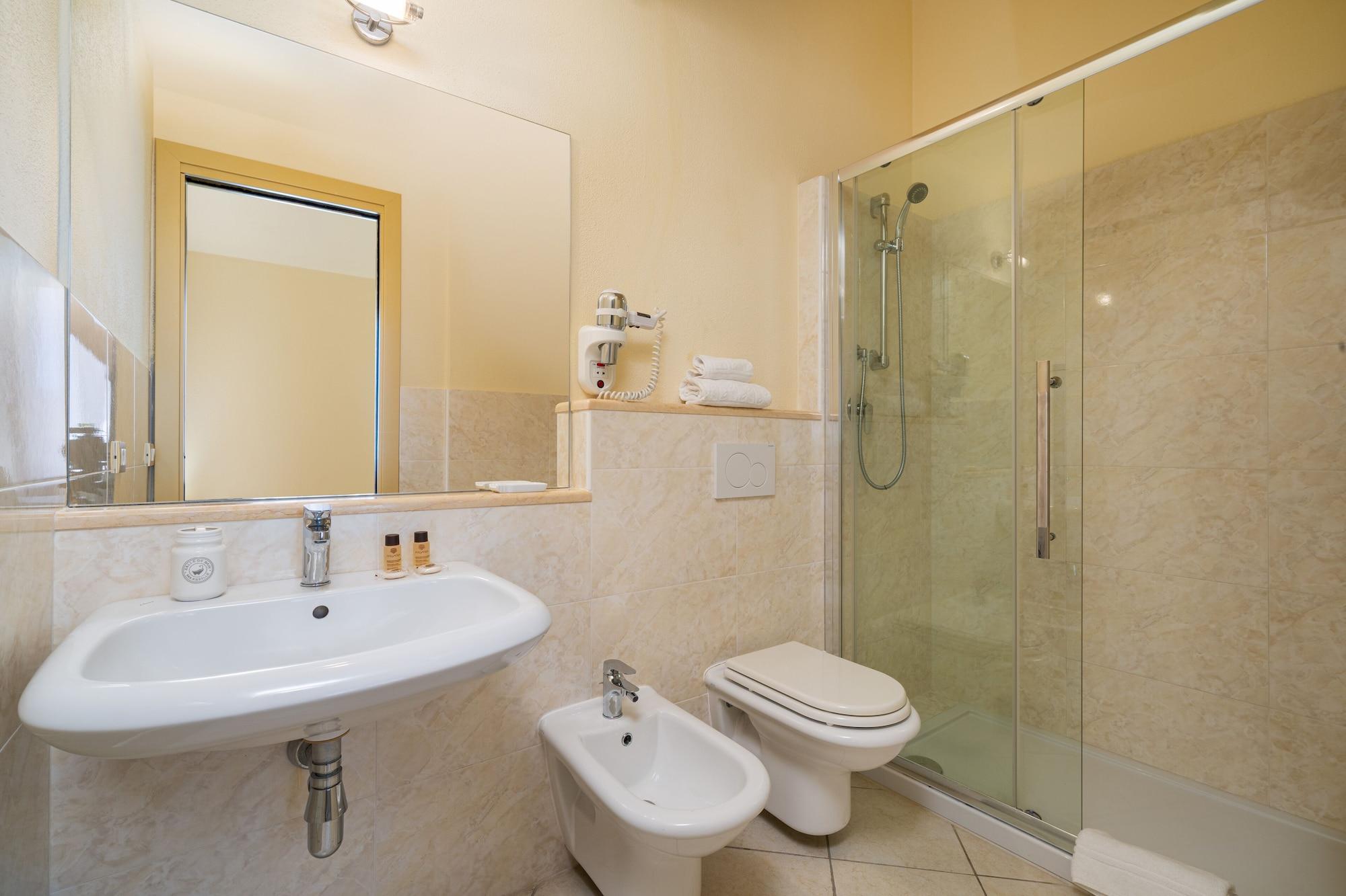 Hotel Regina Elena Olbia Eksteriør billede