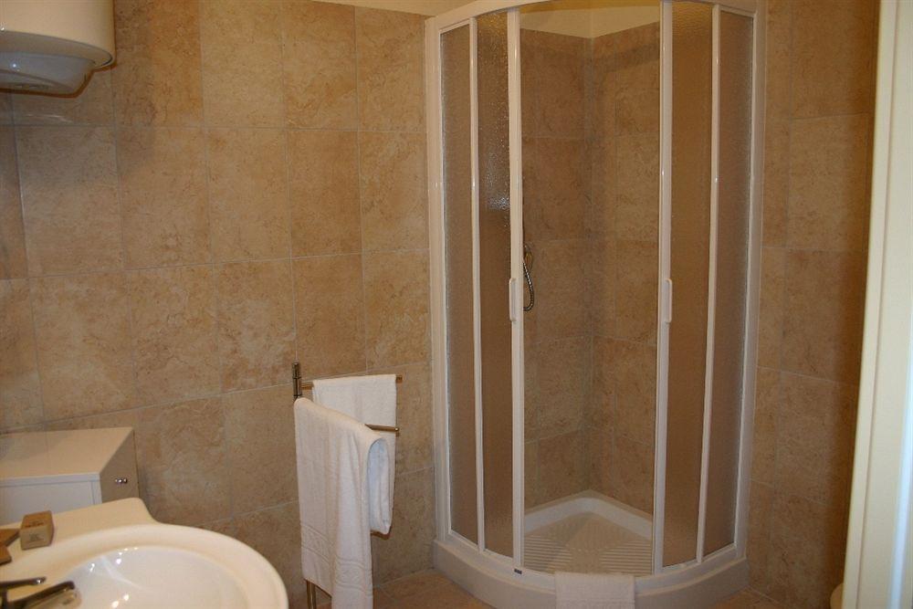 Hotel Regina Elena Olbia Eksteriør billede